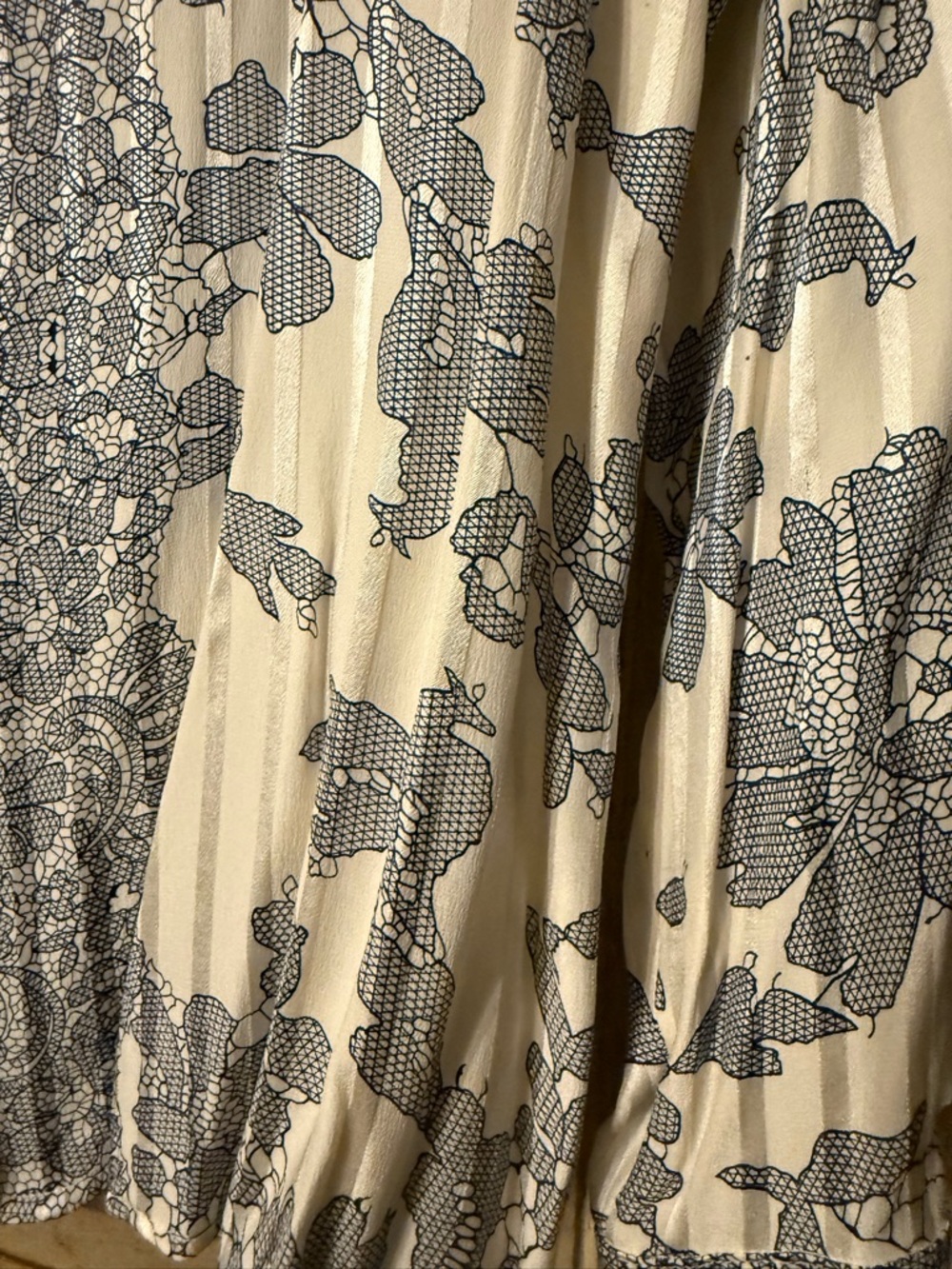 Starington Silk Vintage Button Down — Ivory, Blue, & Yellow Accents - Picture 6 of 7